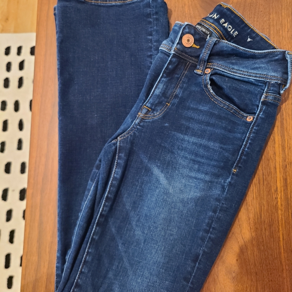 Like new American Eagle jeans. Size 2 Reg.
